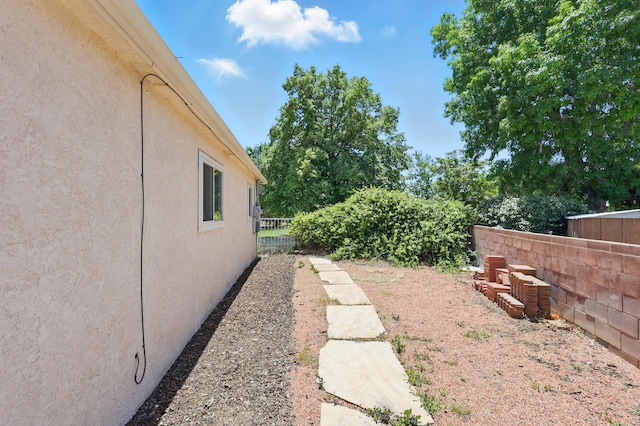 9722 Apache Ave NE, Albuquerque, NM 87112 - view of yard