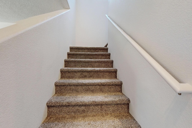 2317 Solara Loop NE, Rio Rancho, NM 87144 - view of staircase