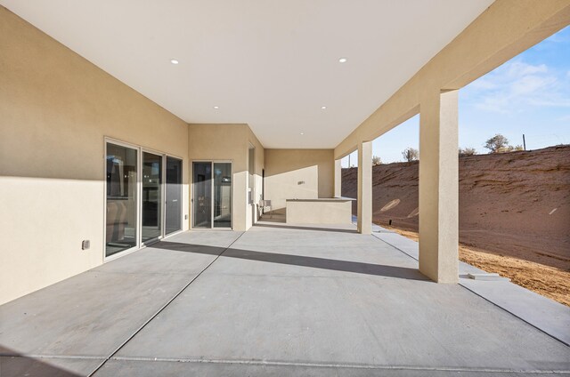 11 Del Cerro Ct, Los Lunas, NM 87031 - view of patio