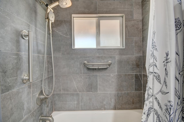10008 Propps St NE, Albuquerque, NM 87112 - bathroom with shower / tub combo