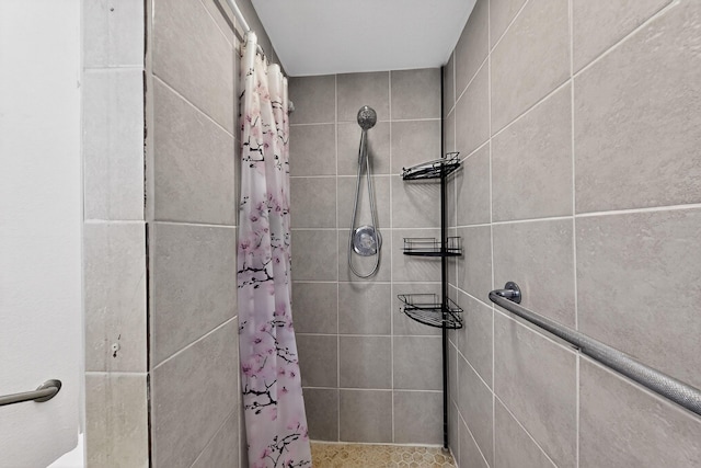 2110 Twisted Juniper Rd SE, Rio Rancho, NM 87124 - full bathroom featuring tiled shower