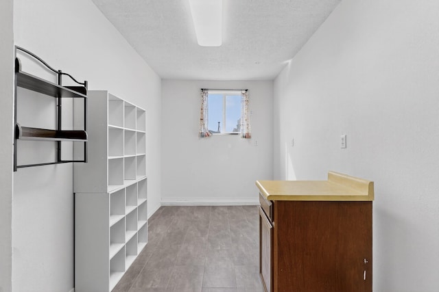2110 Twisted Juniper Rd SE, Rio Rancho, NM 87124 - view of walk in closet