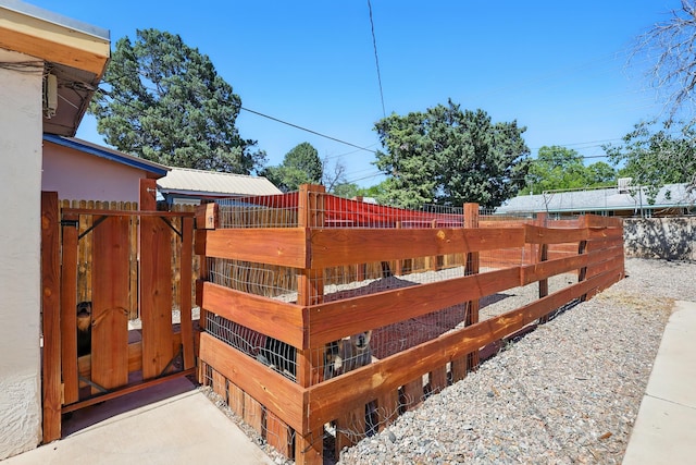 2724 Pennsylvania St NE, Albuquerque, NM 87110 - view of yard