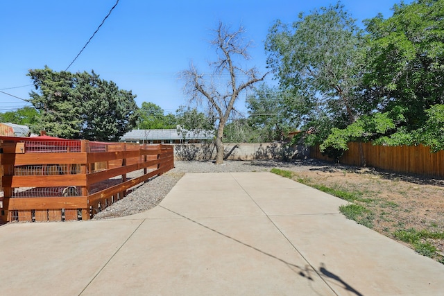 2724 Pennsylvania St NE, Albuquerque, NM 87110 - fenced backyard with a patio
