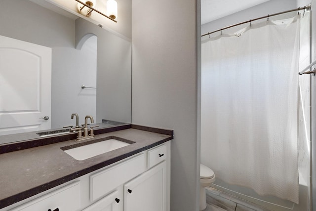 7037 Cleary Loop NE, Rio Rancho, NM 87144 - full bath featuring vanity, toilet, and shower / tub combo