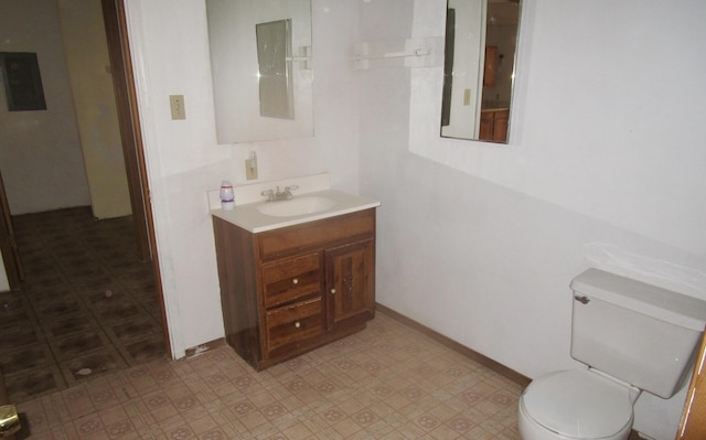 212 E Tingley Ave, Moriarty, NM 87035 - bathroom with vanity and tile patterned floors