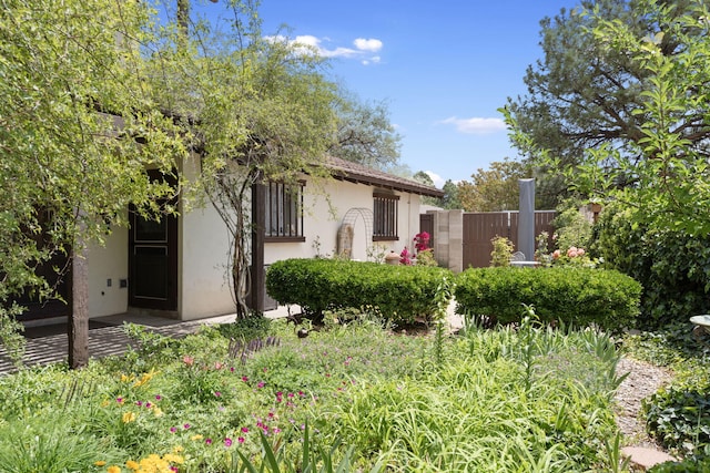 8480 Osuna Rd NE, Albuquerque, NM 87111 - view of yard