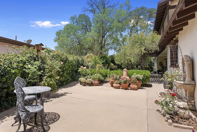 8480 Osuna Rd NE, Albuquerque, NM 87111 - view of patio