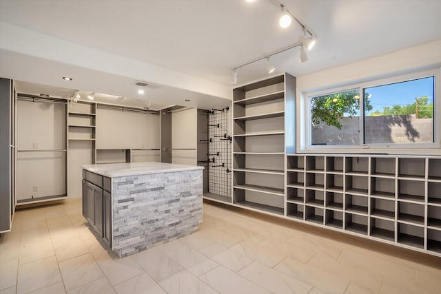 4509 Tottle Ave NW, Albuquerque, NM 87114 - view of spacious closet
