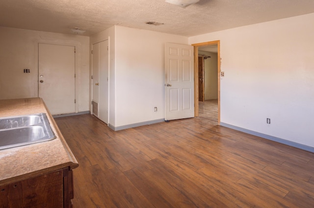 922 W Gilbert Ave, Belen, NM 87002 - photo 13