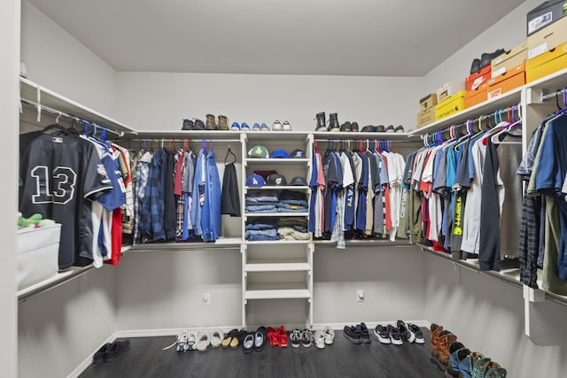6969 Cleary Loop NE, Rio Rancho, NM 87144 - walk in closet with wood finished floors