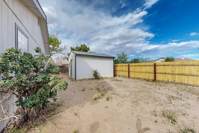 1128 Pandora Dr SW, Los Lunas, NM 87031 - view of fenced backyard