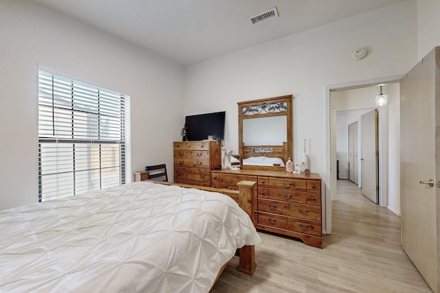 1128 Pandora Dr SW, Los Lunas, NM 87031 - bedroom with light wood-style floors