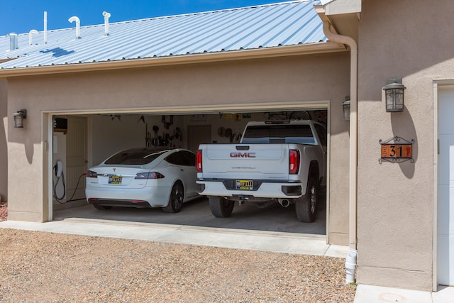 31 Express Blvd, Sandia Park, NM 87047 - garage featuring driveway