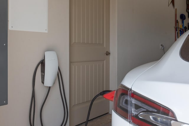 31 Express Blvd, Sandia Park, NM 87047 - garage view of electric vehicle charger