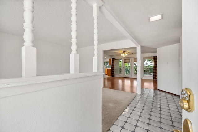 7401 Volunteer St NE, Albuquerque, NM 87109 - hall with a textured ceiling
