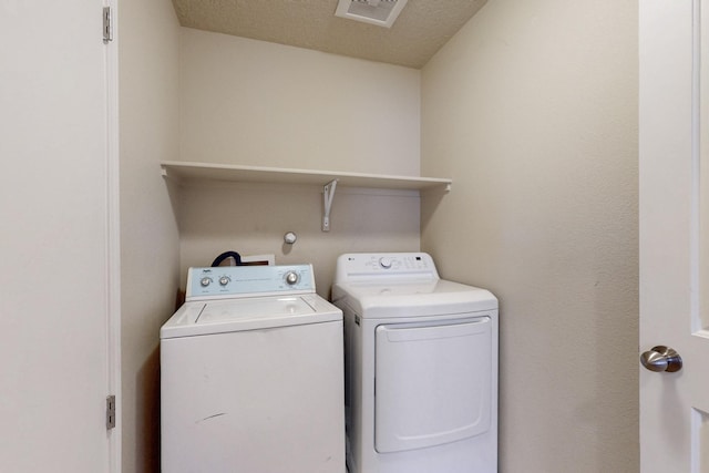 221 Landing Trl, Rio Rancho, NM 87124 - laundry area with washing machine and clothes dryer