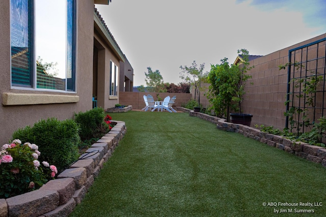 8704 Espacio Verde Rd, Albuquerque, NM 87120 - view of yard