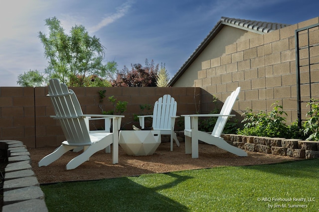 8704 Espacio Verde Rd, Albuquerque, NM 87120 - view of yard