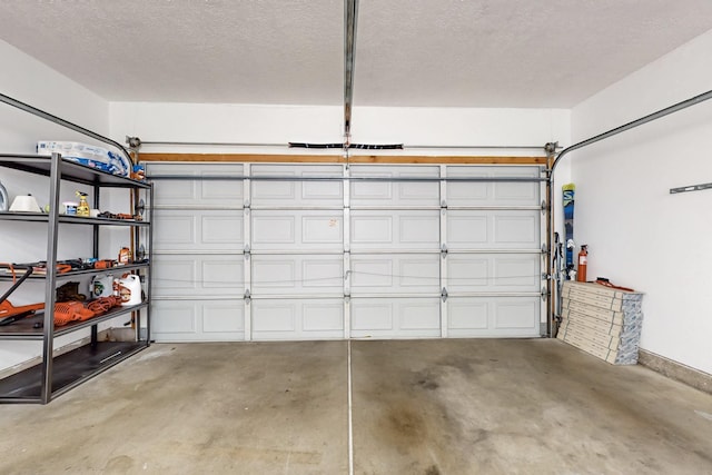 10809 Academy Ridge Rd NE, Albuquerque, NM 87111 - view of garage