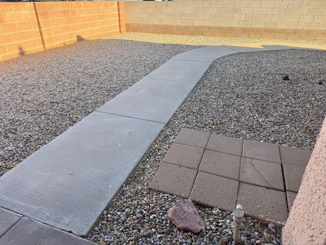 774 Stallion Rd SE, Rio Rancho, NM 87124 - view of yard