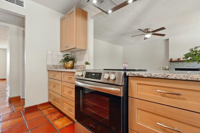 4508 Shiloh Pl NE, Albuquerque, NM 87111 - empty room with a textured ceiling and tile patterned flooring