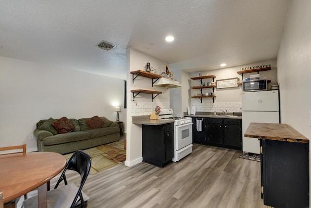 2800 Vail Ave SE Unit 120, Albuquerque, NM 87106 - photo 1