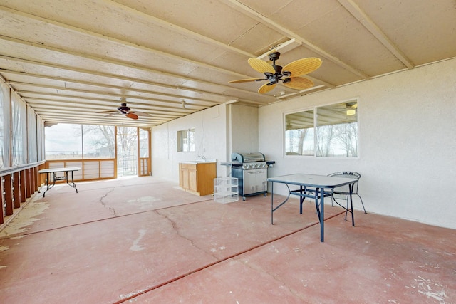 41 El Rancho Grande Rd, Mcintosh, NM 87032 - sunroom / solarium featuring a ceiling fan and outdoor dining area