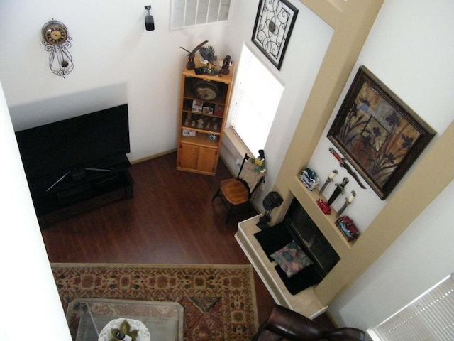 4608 Stafford Pl NW, Albuquerque, NM 87120 - living area featuring dark wood-style floors