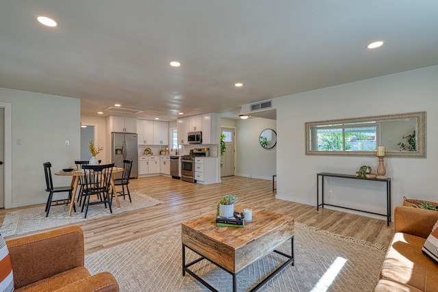 3808 Delamar Ave NE, Albuquerque, NM 87110 - photo 9