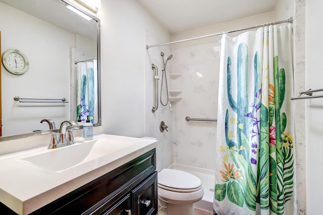 589 Diez Y Ocho Ct SE, Rio Rancho, NM 87124 - bathroom featuring vanity, toilet, and curtained shower