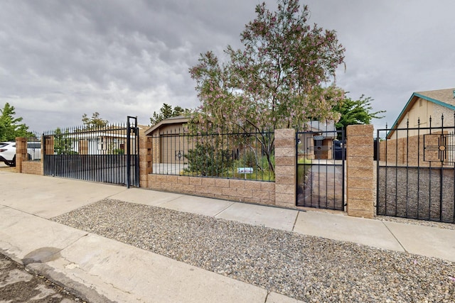6322 Lamy St NW, Albuquerque, NM 87120 - gate featuring a fenced front yard