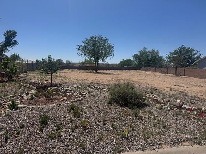 619 Pontiac Dr SW, Rio Rancho, NM 87124