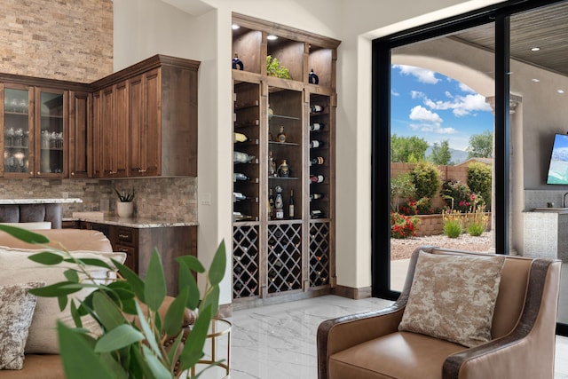 10650 Signal Ave NE, Albuquerque, NM 87122 - wine area featuring light marble finish floors