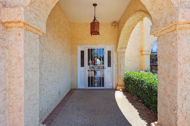 1551 Valley View Dr SW, Los Lunas, NM 87031 - entrance to property with stucco siding