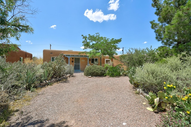 1725 Richmond Dr NE, Albuquerque, NM 87106 - photo 2