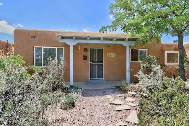 1725 Richmond Dr NE, Albuquerque, NM 87106 - photo 1
