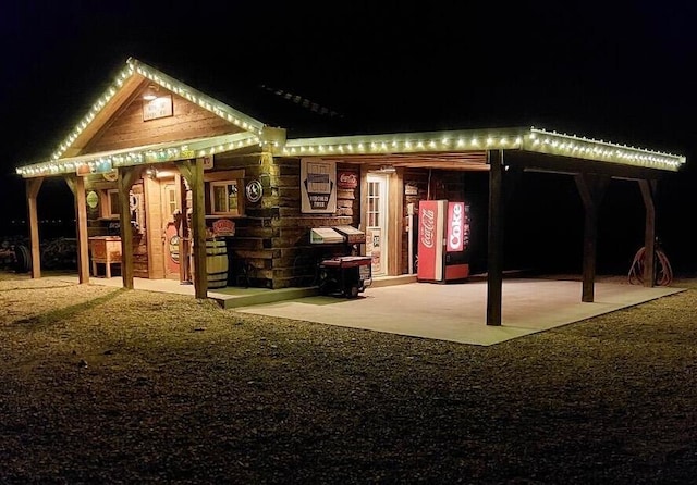 10 Berkshire Rd, Estancia, NM 87016 - view of back of house at twilight