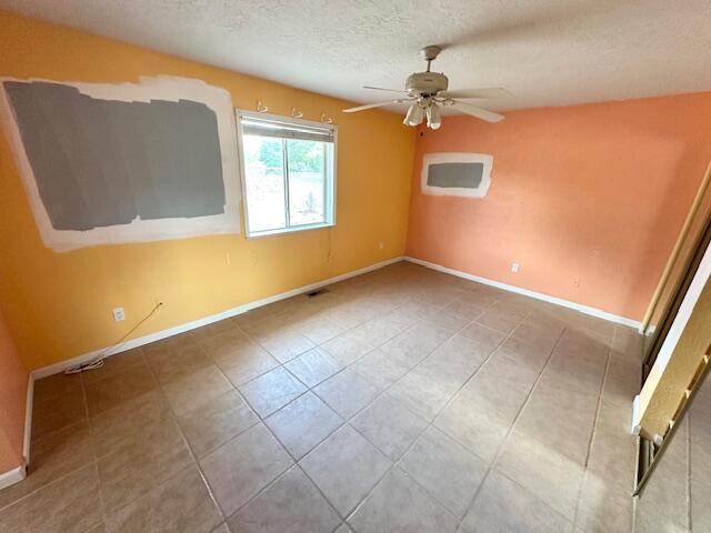 10704 Olympic St NW, Albuquerque, NM 87114 - photo 16