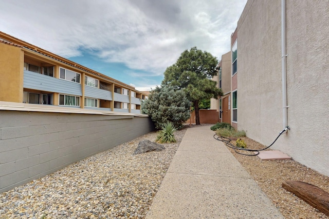 1821 Dartmouth Dr NE Unit 104, Albuquerque, NM 87106 - view of property's community