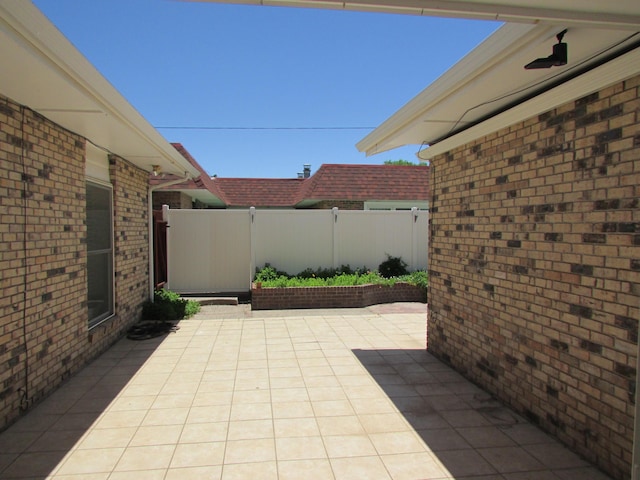 3109 Dallas St NE, Albuquerque, NM 87110 - view of patio / terrace