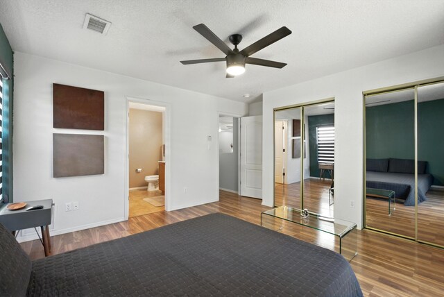 10636 Mcmichael Ln SW, Albuquerque, NM 87121 - fenced backyard featuring a patio area