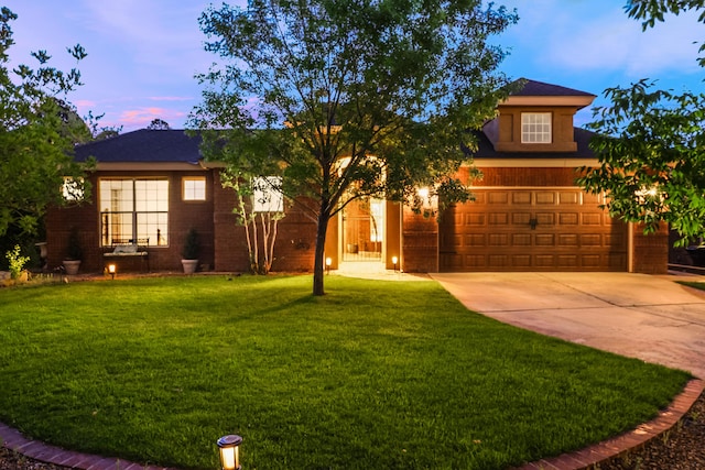 924 Seattle Slew Ave SE, Albuquerque, NM 87112 - view of front of home with concrete driveway and a lawn