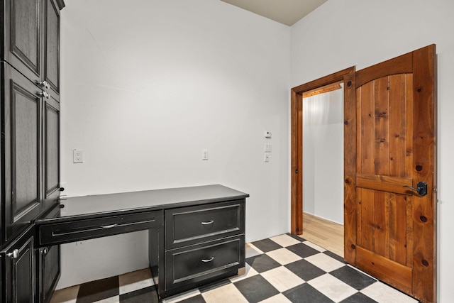 9005 4th St NW, Albuquerque, NM 87114 - entryway featuring light flooring and built in study area