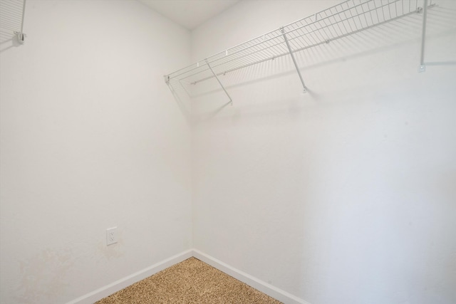 7 Corte De Canoncito, Cedar Crest, NM 87008 - spacious closet with light colored carpet