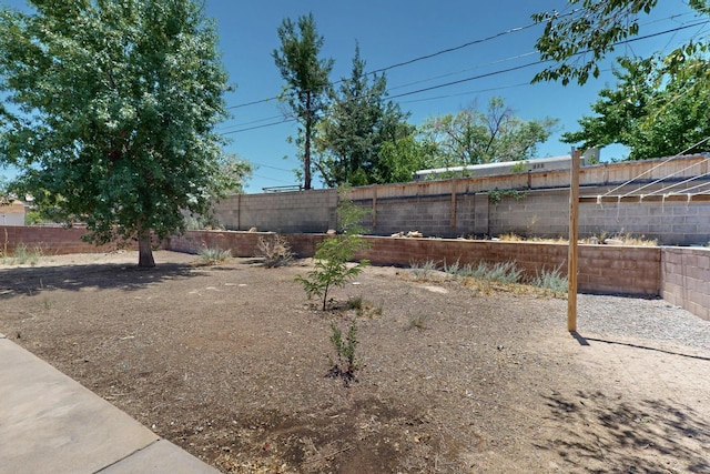 6312 Zimmerman Ave NE, Albuquerque, NM 87110 - view of fenced backyard