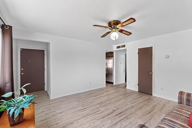 634 Gene Ave NW, Albuquerque, NM 87107 - photo 37