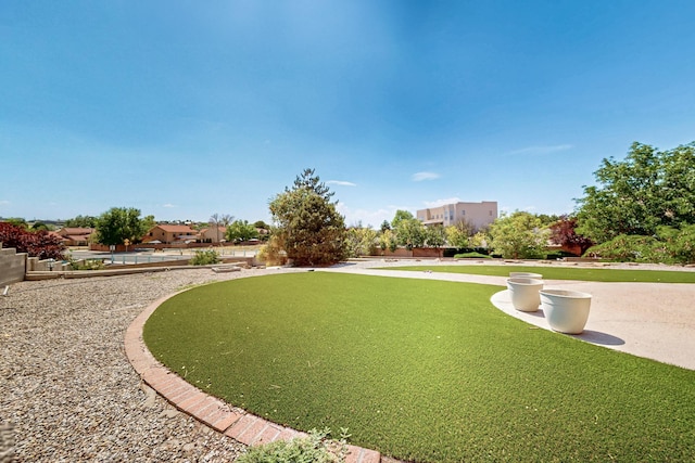 4249 Montera Pl NW, Albuquerque, NM 87114 - view of property's community with an area to practice putting