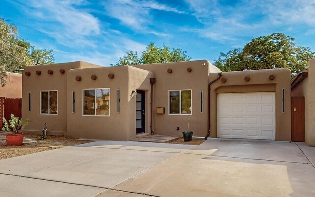 1710 Anderson Pl SE, Albuquerque, NM 87108 - photo 1