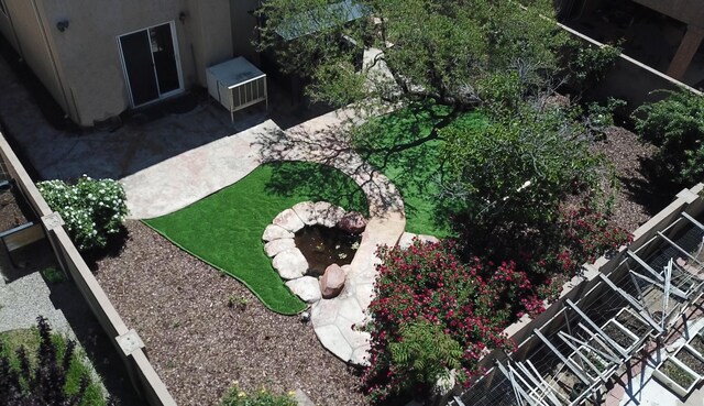 7527 Cricket Hill Dr NE, Albuquerque, NM 87113 - view of front of property featuring concrete driveway and stucco siding
